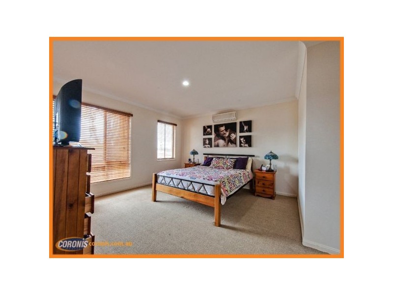 8 Diana Street, Springfield Lakes QLD 4300