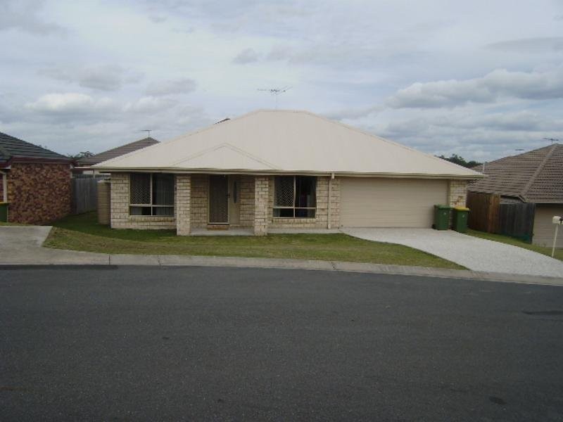 2 Dulcie Close, Springfield Lakes QLD 4300
