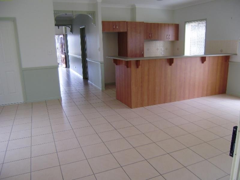 19 Liberty Crescent, Springfield Lakes QLD 4300