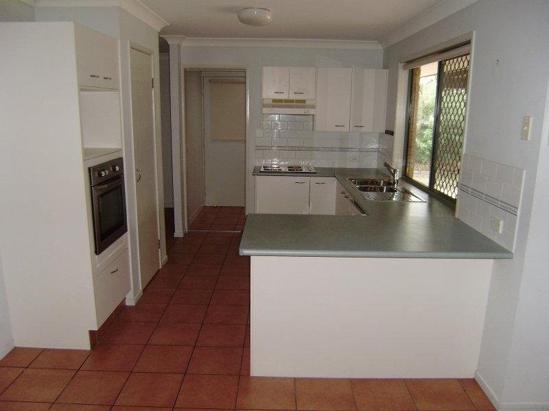 7 Foxglove Court, Springfield QLD 4300