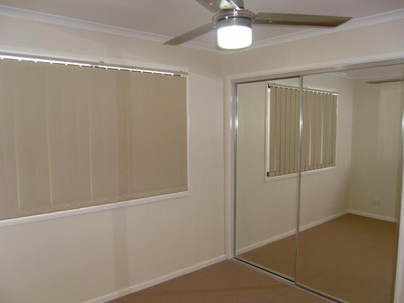 7 Emerald Crescent, Springfield Lakes QLD 4300