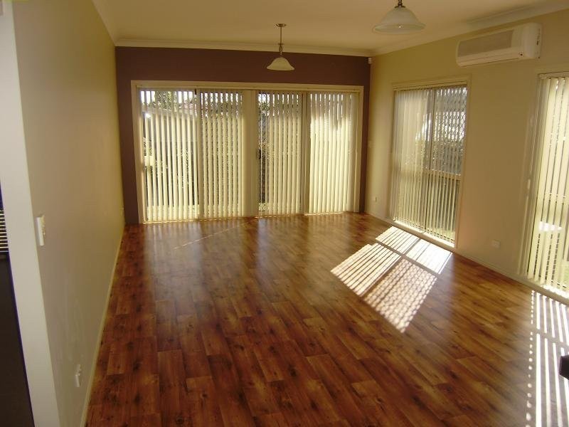 7 Moonbeam Street, Springfield Lakes QLD 4300