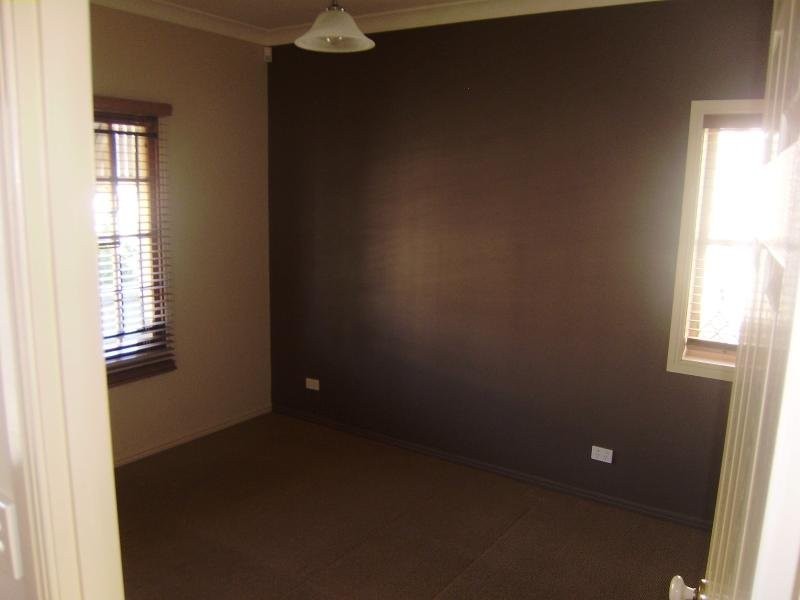 7 Moonbeam Street, Springfield Lakes QLD 4300