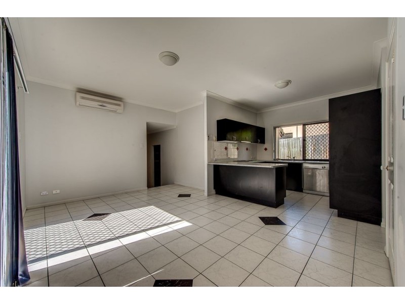 8 Forest Ridge Court, Springfield Lakes QLD 4300