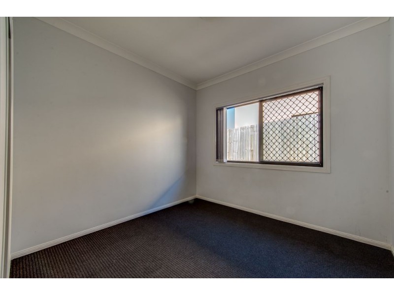 8 Forest Ridge Court, Springfield Lakes QLD 4300