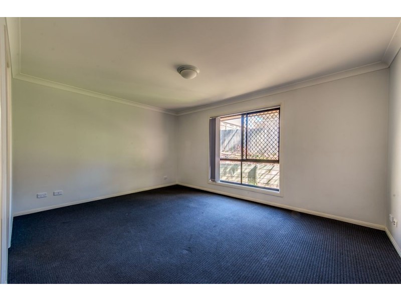 8 Forest Ridge Court, Springfield Lakes QLD 4300