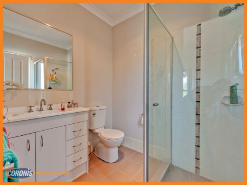 15 Violet Avenue, Springfield Lakes QLD 4300
