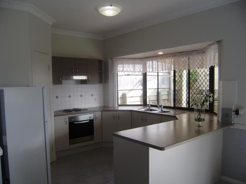 6 Elmwood Circuit, Springfield Lakes QLD 4300