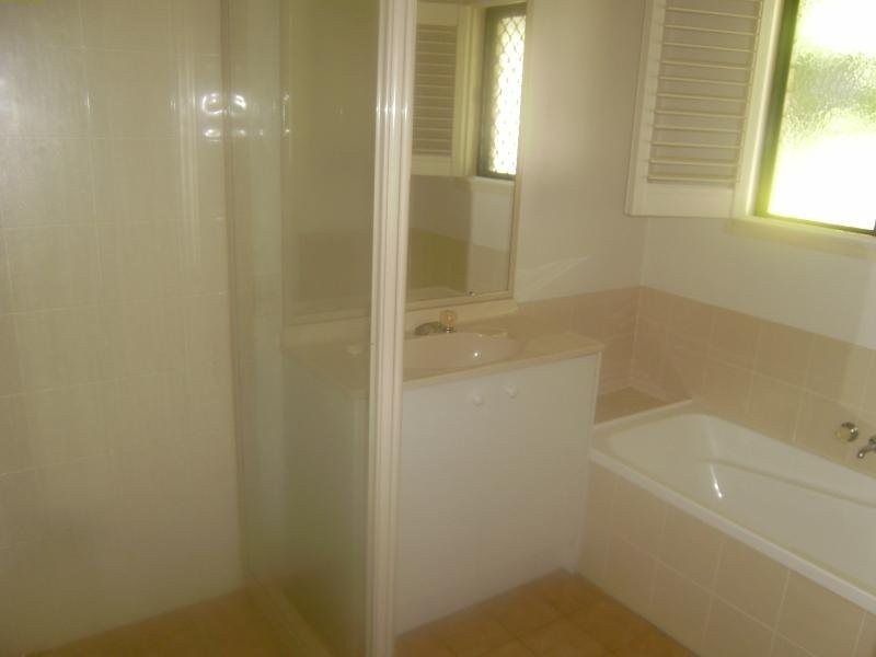 Collingwood Park QLD 4301