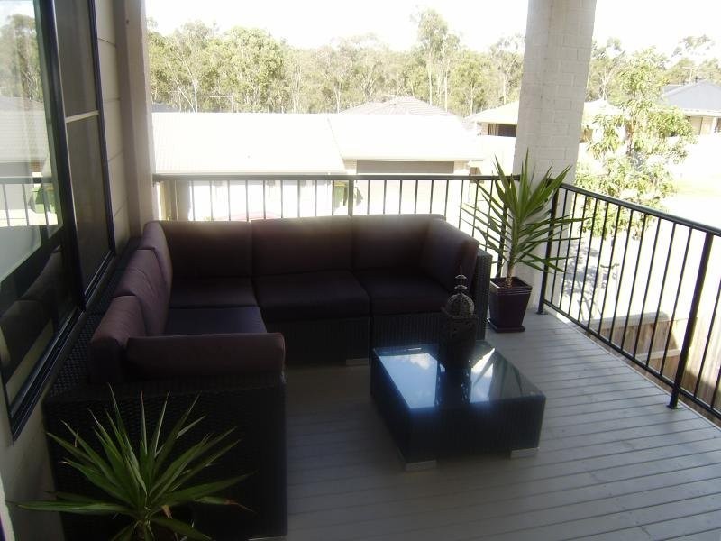 1 Kondalila Crescent, Springfield Lakes QLD 4300