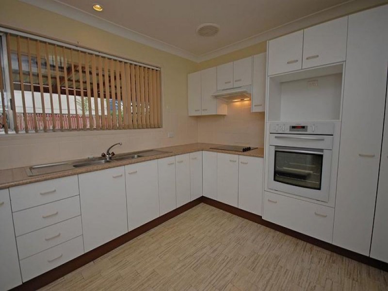 1 Cooranga St, Jindalee QLD 4074