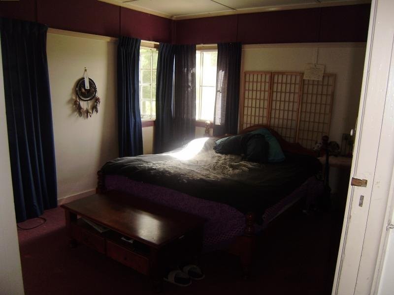 14 Stocks  Lane, Walloon QLD 4306