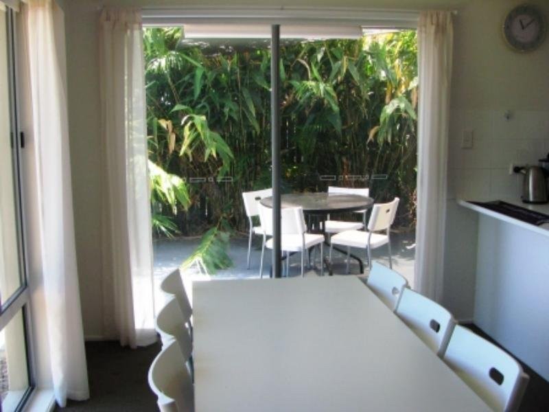 11 Chateau St, Springfield Lakes QLD 4300