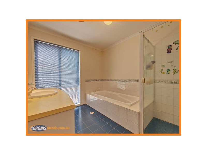 16 Turnnock Court, Underwood QLD 4119