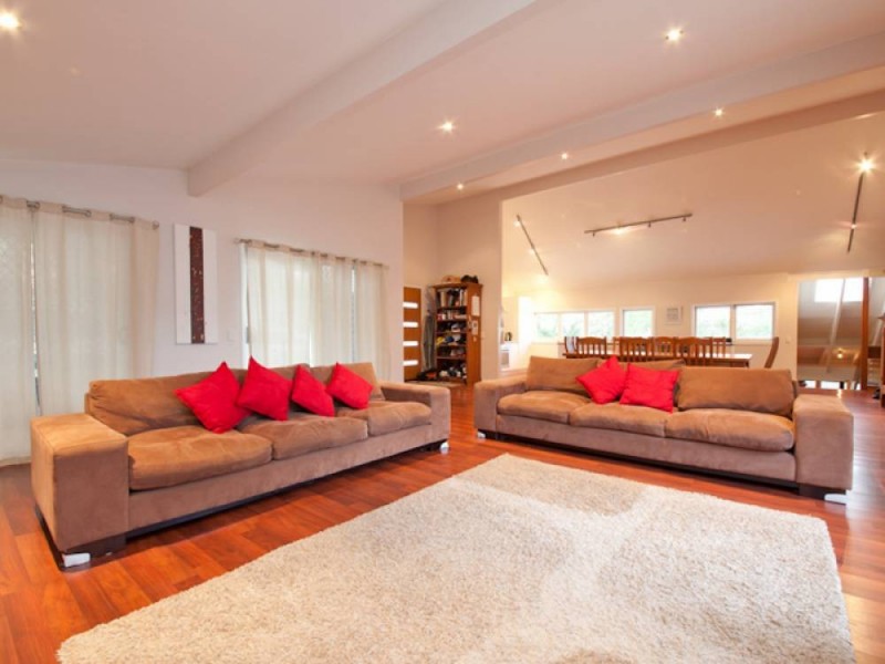 3 Macarthur Court, Mount Ommaney QLD 4074