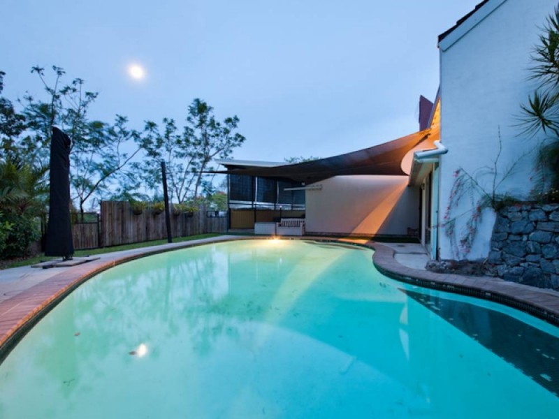 3 Macarthur Court, Mount Ommaney QLD 4074