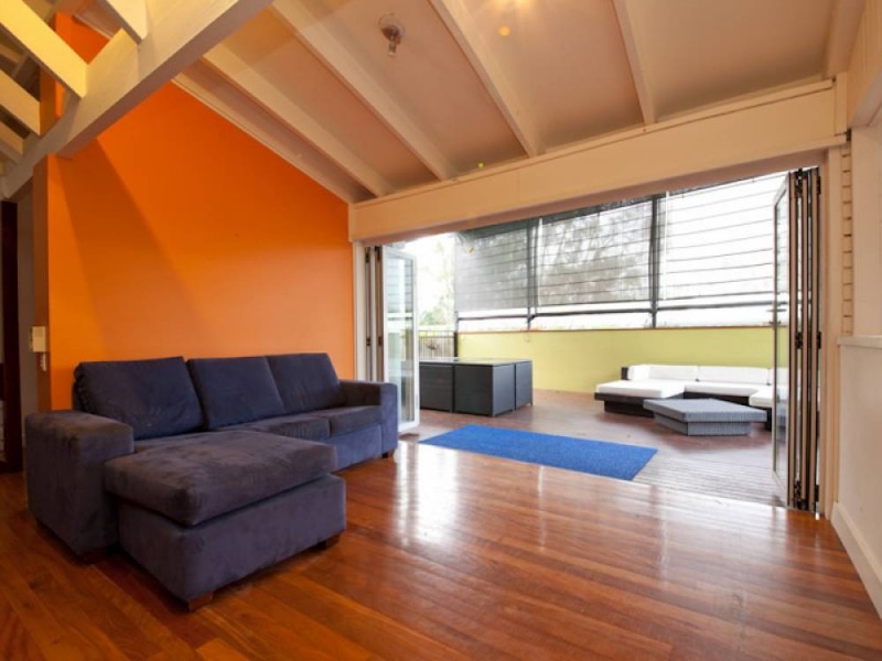 3 Macarthur Court, Mount Ommaney QLD 4074