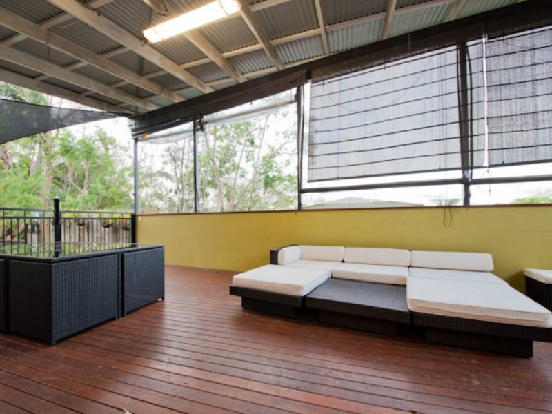 3 Macarthur Court, Mount Ommaney QLD 4074