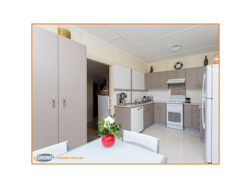 30 Bishop Parade, Toorbul QLD 4510