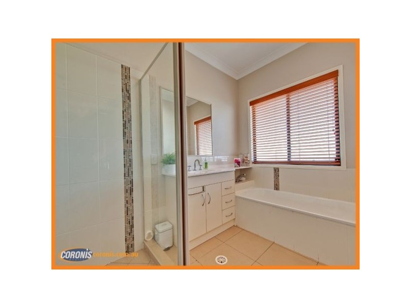 3 Horizon Drive, Springfield Lakes QLD 4300