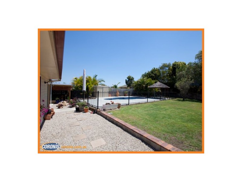 13 Border Court, Arana Hills QLD 4054