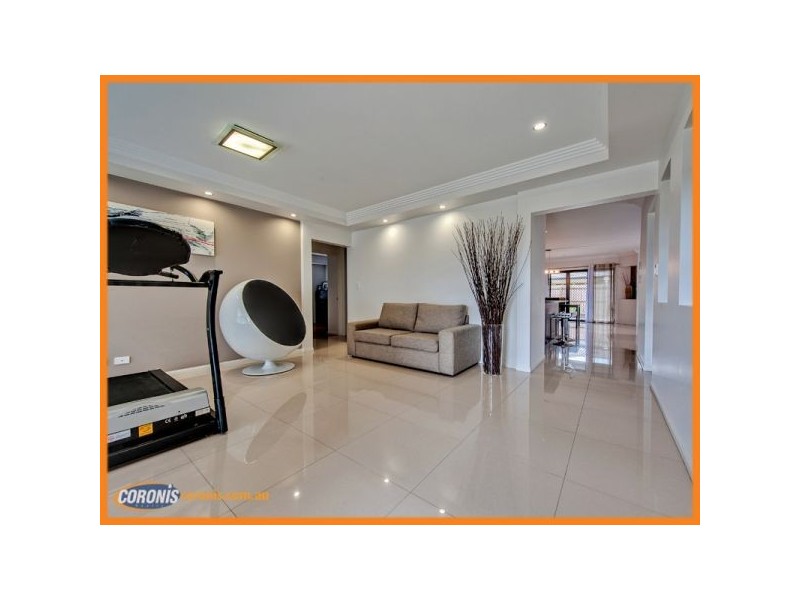 9 Lakeland Court, Loganholme QLD 4129