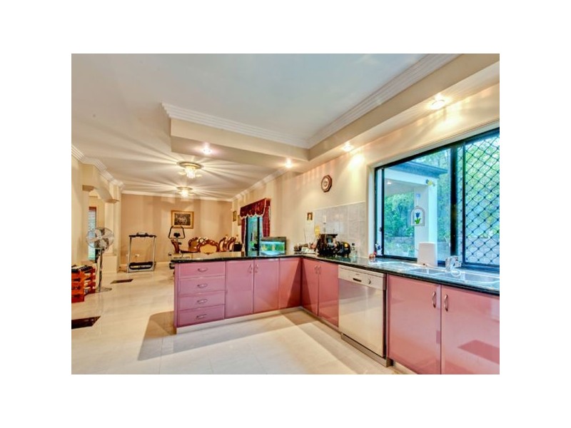 45 White Cedar Circuit, Stretton QLD 4116