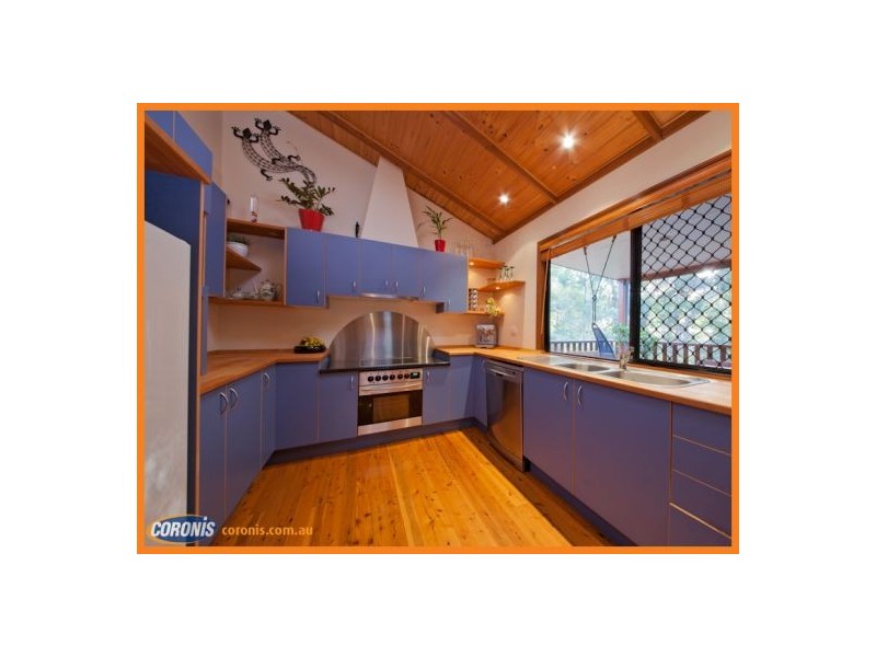 10 Mikkelsen Court, Camira QLD 4300