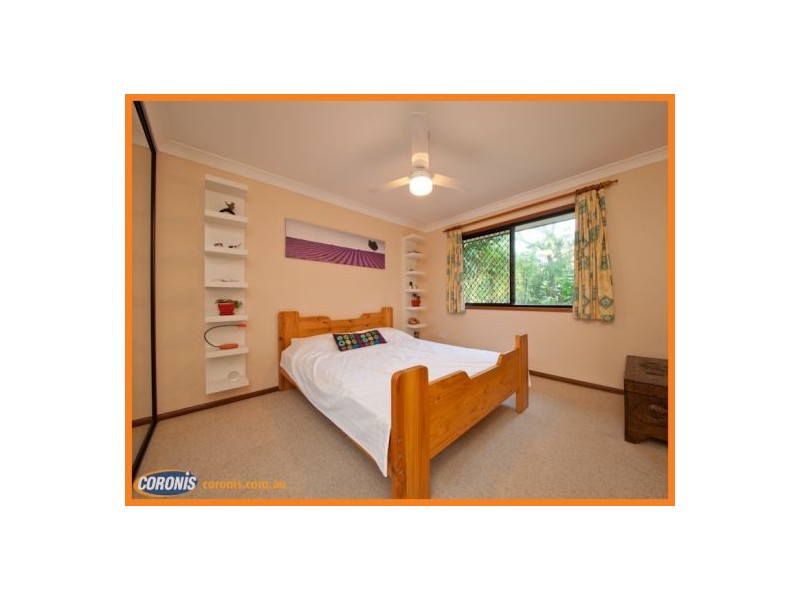 10 Mikkelsen Court, Camira QLD 4300