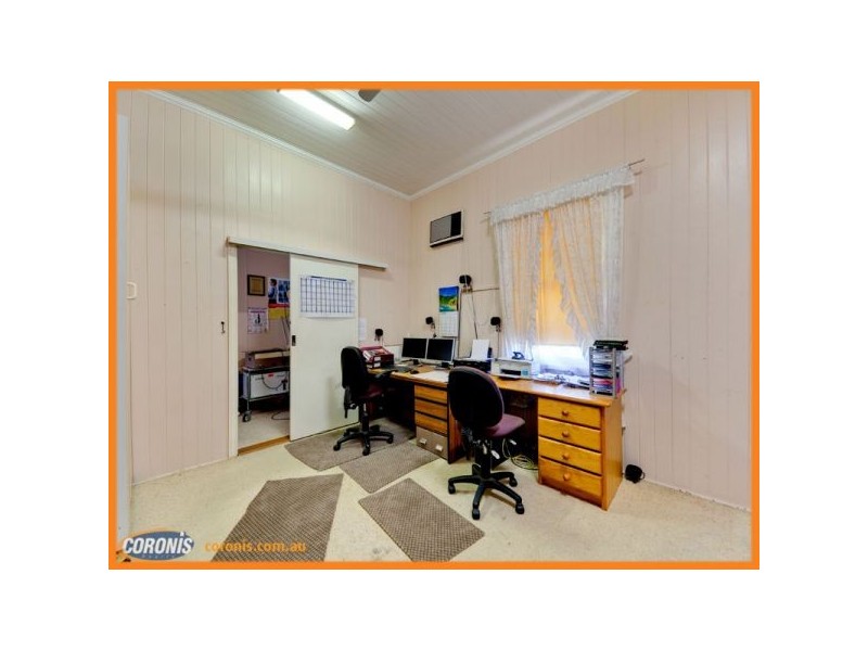 20 Young Street, Petrie QLD 4502