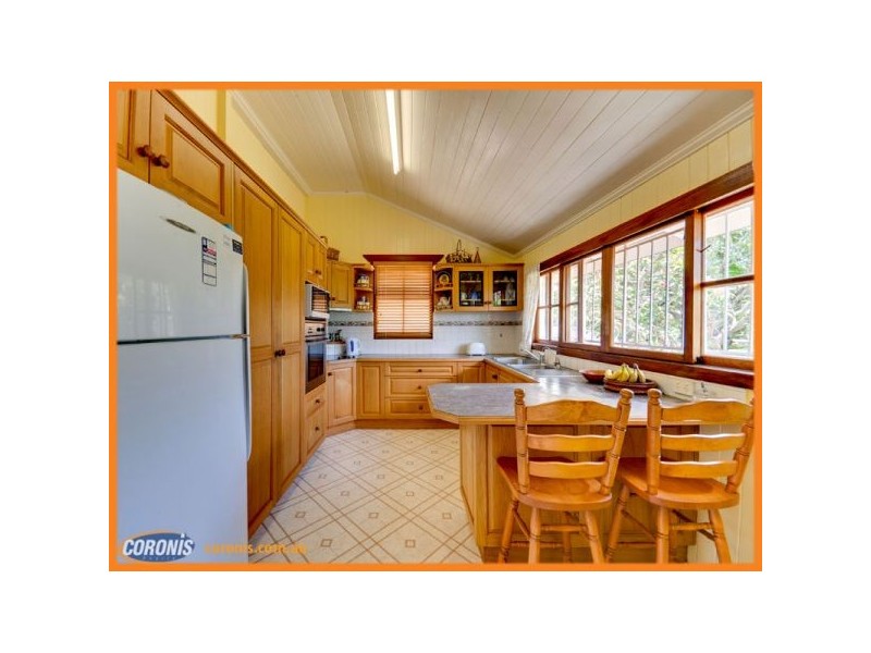 20 Young Street, Petrie QLD 4502