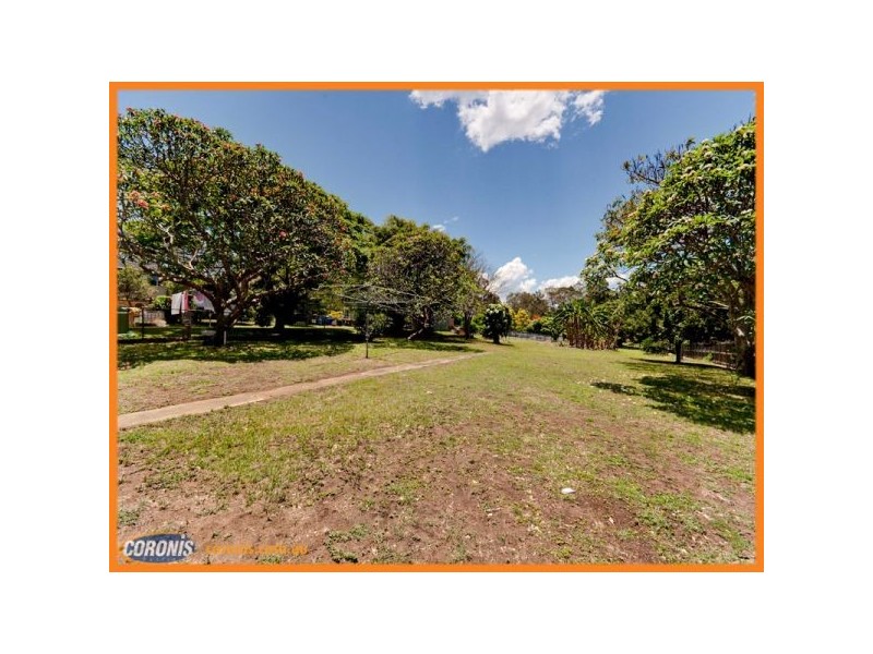 20 Young Street, Petrie QLD 4502