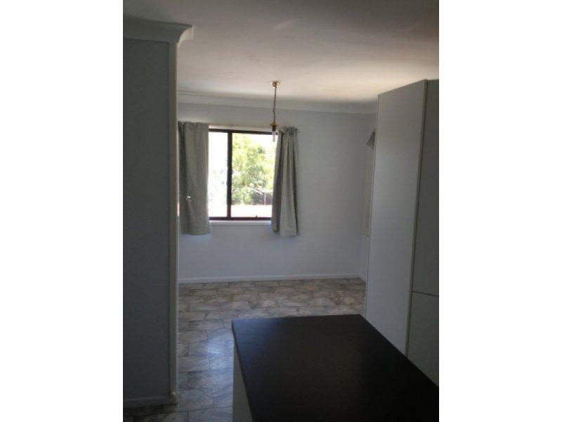 4 Chevalier Street, Mcdowall QLD 4053