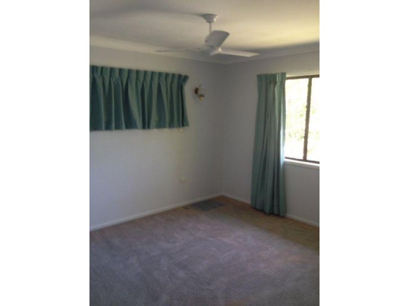 4 Chevalier Street, Mcdowall QLD 4053