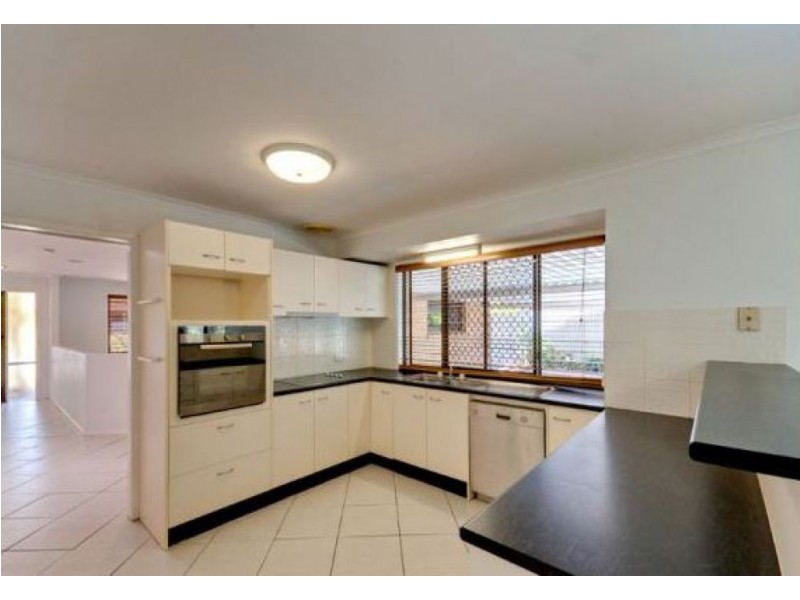 20 Elgata Street, Petrie QLD 4502