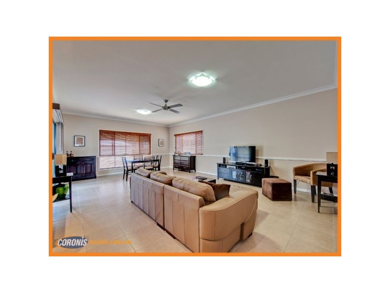 11 Keppel Close, Springfield Lakes QLD 4300