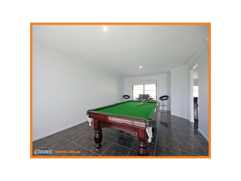 6 Caspian Parade, Warner QLD 4500