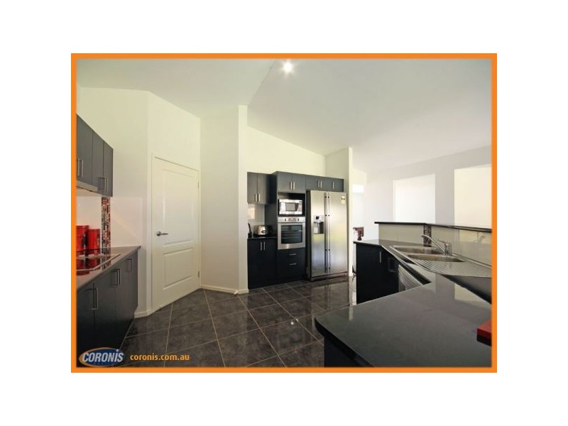 6 Caspian Parade, Warner QLD 4500