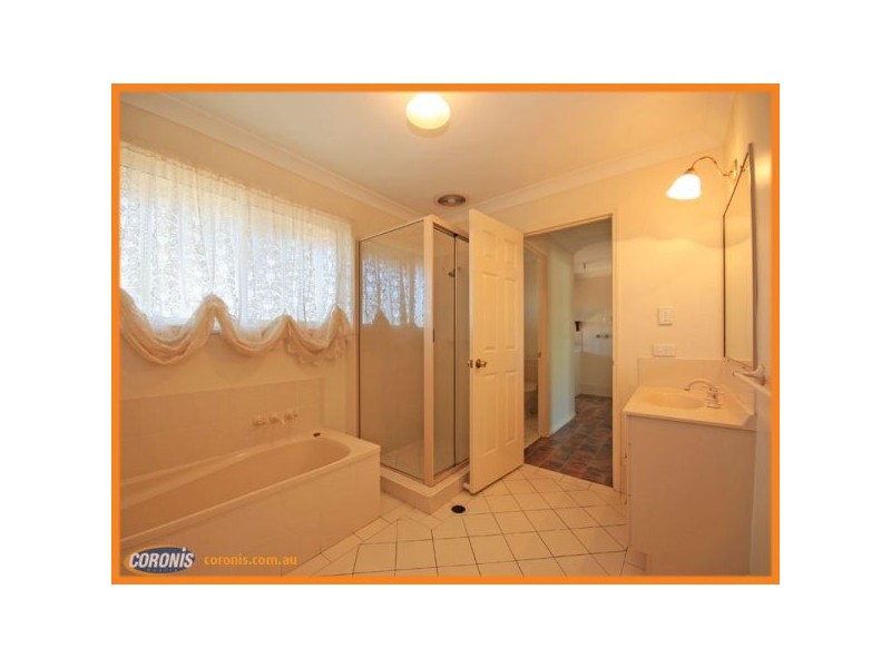 8 Birchgrove Crescent, Kallangur QLD 4503