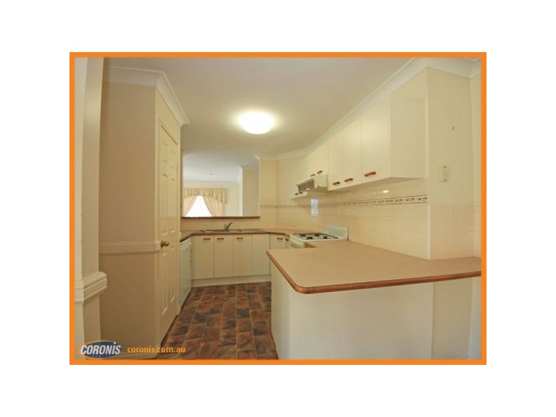 8 Birchgrove Crescent, Kallangur QLD 4503