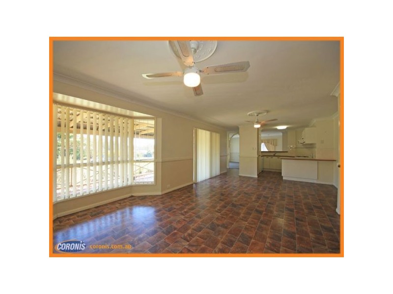 8 Birchgrove Crescent, Kallangur QLD 4503