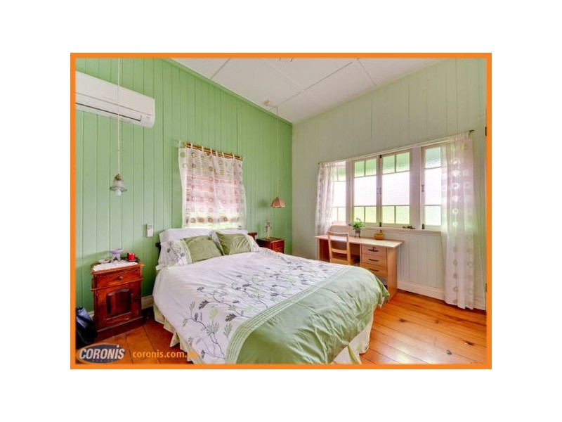 132 Kitchener Road, Kedron QLD 4031