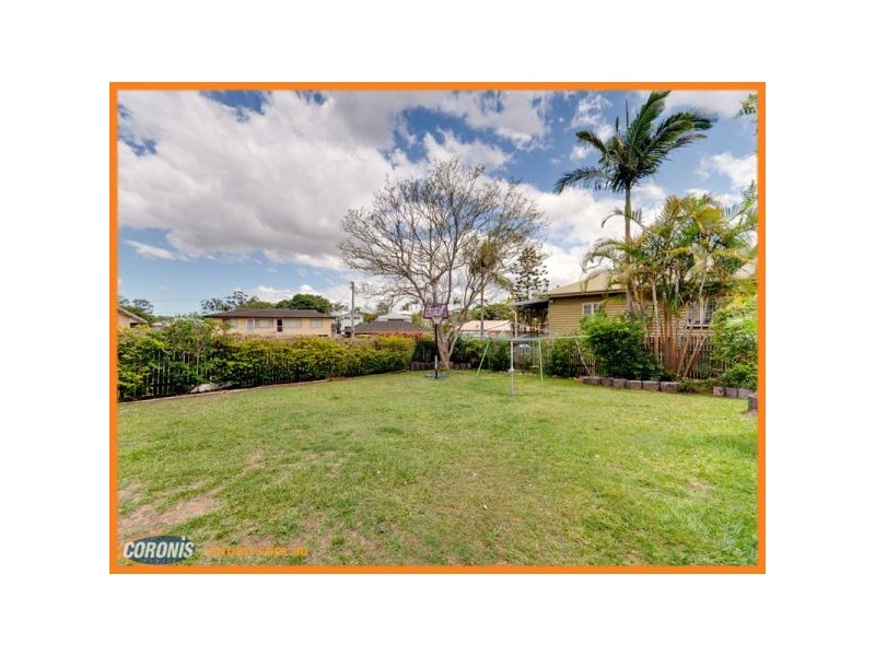 132 Kitchener Road, Kedron QLD 4031