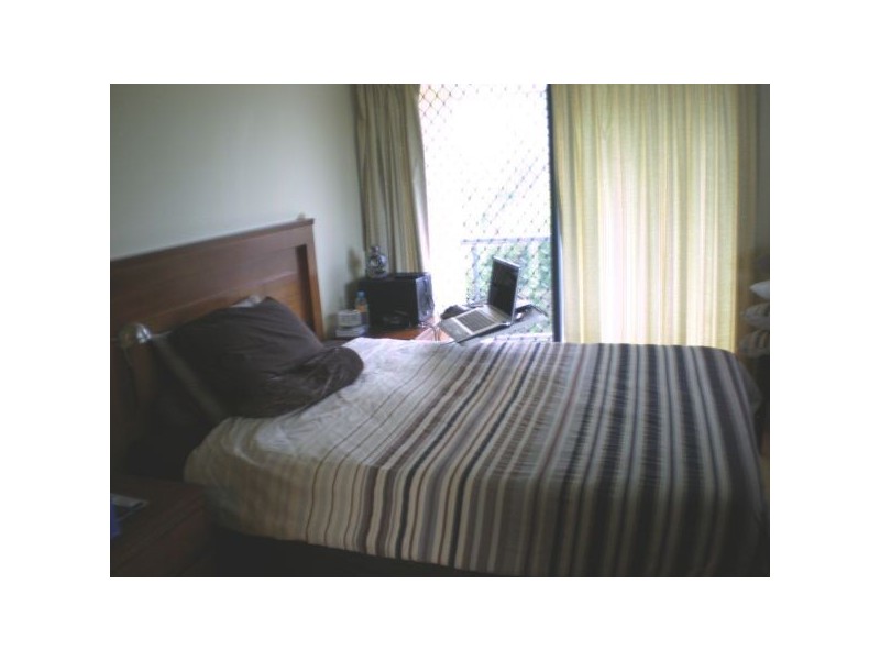 1/8 Langdon Avenue, Margate QLD 4019