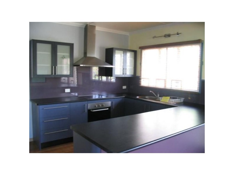 14 Goorama Street, Stafford Heights QLD 4053