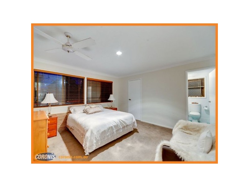 75 Tanglewood Street, Middle Park QLD 4074