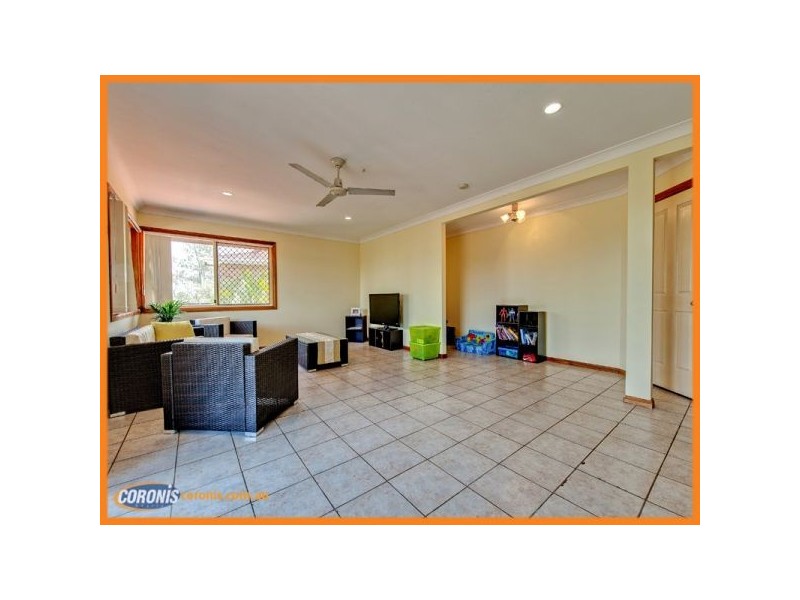 23 Overland Drive, Edens Landing QLD 4207