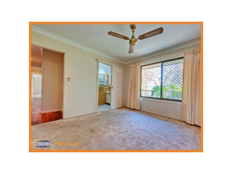 13 Innisfail Road, Highland Park QLD 4211