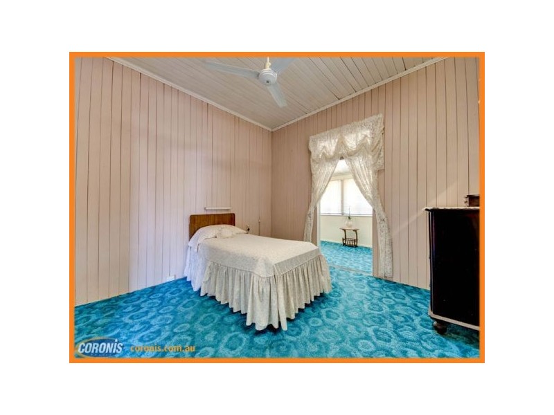76 Greens Road, Coorparoo QLD 4151