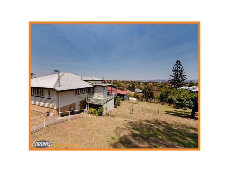 76 Greens Road, Coorparoo QLD 4151